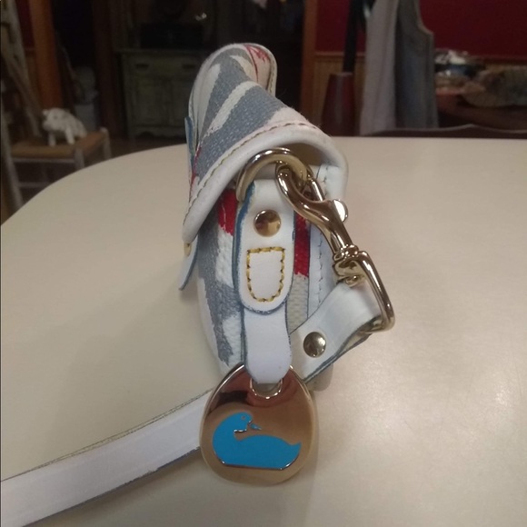 Dooney and bootie - Picture 2 of 4